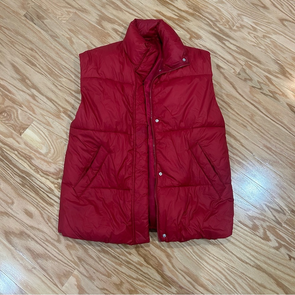 Abercrombie & Fitch Womens Puffer Vest Outerwear Red Size M